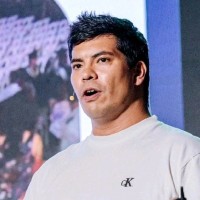 Peter MacInkovic Email & Phone Number