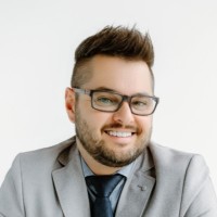 Tchat N Sign Employee Willie Savard's profile photo