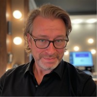 Nicholas Holloway Email & Phone Number