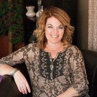 Imagebuilders Employee Becky Lune's profile photo