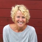 Monica Lindström Email