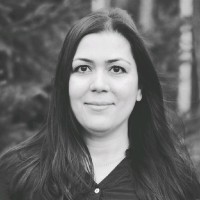Solmaz Sevim Email