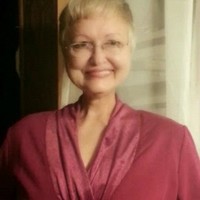 Lakelovers Employee Gayle Quiett's profile photo