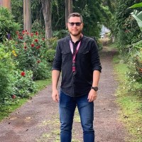 Erick Villegas Segura Email