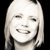 Ina Gäde Email
