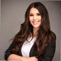 Out Fast Realty & Investments LLC Employee Lindsay Stuhr's profile photo