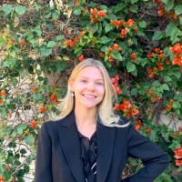 Julia Wells Email & Phone Number