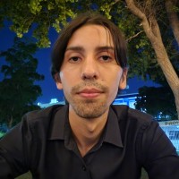Daniel Castro Email