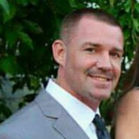 DrJays.com Employee Damian Hurley's profile photo