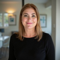 Sara McGlocklin Email & Phone Number