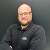 Chris Vosloo Email