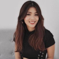 Quyen Bui Email & Phone Number