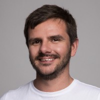 Daniel Senff Email