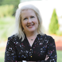 Leah Benincasa Email & Phone Number