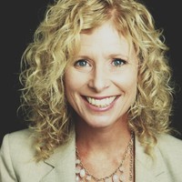 Google Employee Elizabeth Moon's profile photo