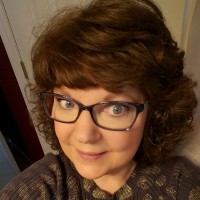 Burkes Outlet Store Employee Joy Thompson's profile photo