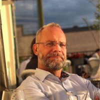 Hans Blom Email