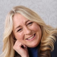 Wendy Hutton Email & Phone Number