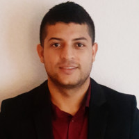 Roberto Navarro Email & Phone Number