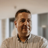 Xavier Schuster Email