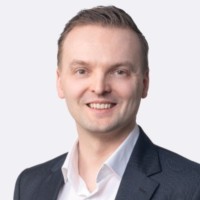 Jukka Niemi Email