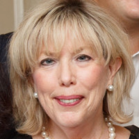 Berkshire Hathaway Employee Susan Sinclair-Naraghi's profile photo