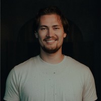 Ebb & Float Employee Henry Nichols's profile photo