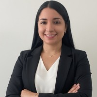 Krystal Lezcano Email