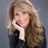 Urban Talent Management Employee Lisa Belkov-Snyder's profile photo