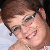 Tracy Ayres Email