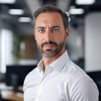 Thiago Carlucci Email & Phone Number