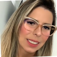 Simone Olsen Email