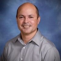 E-mail e número de telefone de Manuel Gonzalez