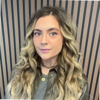 Hayley Davis Email & Phone Number