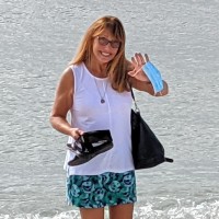 Young Living Essential Oils Employee Barbara Luke's profile photo