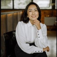 LongVision Employee July Inomatà's profile photo