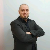 Mikołaj Szynkowski Email