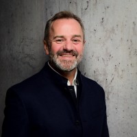Robert Mayr Email