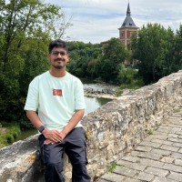 Kushagra Vaish Email