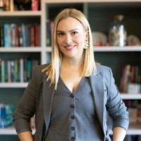 Ivana Marković Email