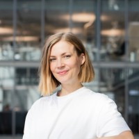 Ines Gullichsen Email