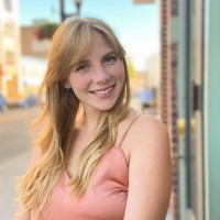 Sarah Wallace Email & Phone Number