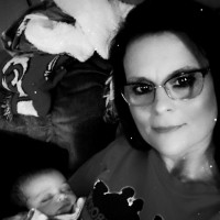 Jeanne Holt Email & Phone Number