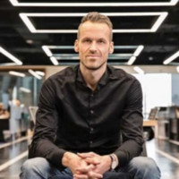 Data Action Mentor Employee Sebastian Hewing's profile photo