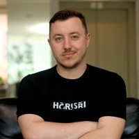 Leonardo Constanski Email