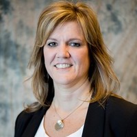 The Underwriters Group Employee Julie Russman's profile photo