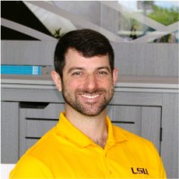 2ULaundry Employee Myles Bragman's profile photo