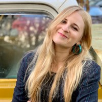 Ali Ebner Email & Phone Number