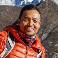 Ah Zi Design Employee Dave Wee's profile photo