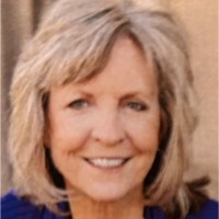 Coldwell Banker TEC Employee Kim Giveans's profile photo